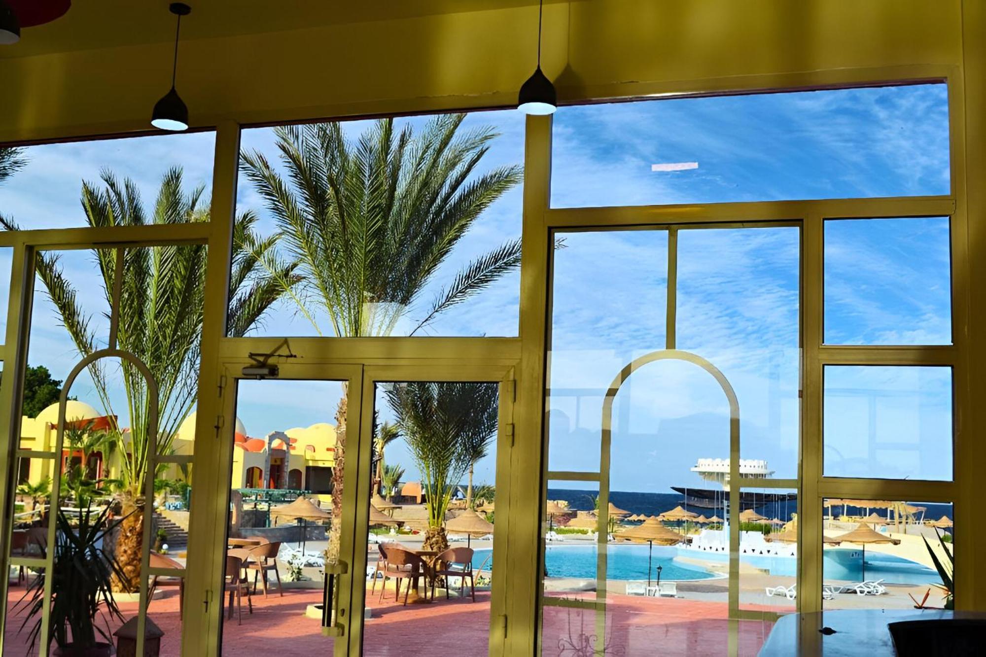 Hostmark Zabargad Beach Resort Abū Ghuşūn Exteriér fotografie