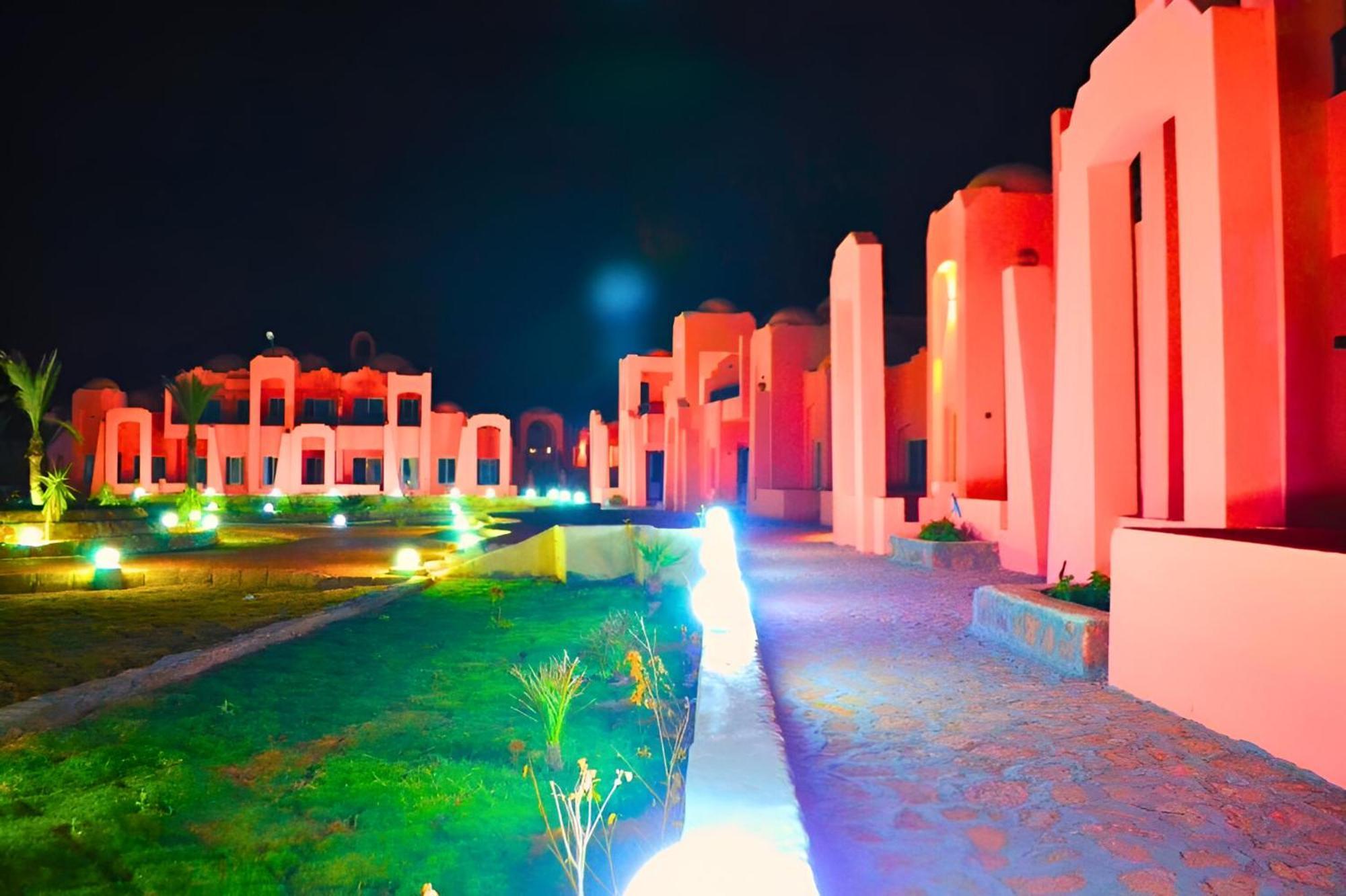 Hostmark Zabargad Beach Resort Abū Ghuşūn Exteriér fotografie